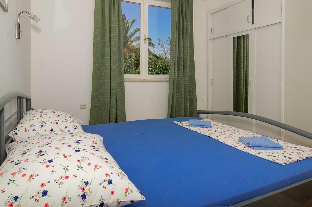 Holiday Home Ловиште Экстерьер фото